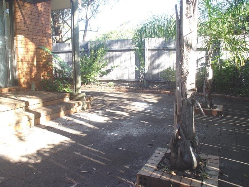 1/4 Carinya Close, Hawks Nest NSW 2324