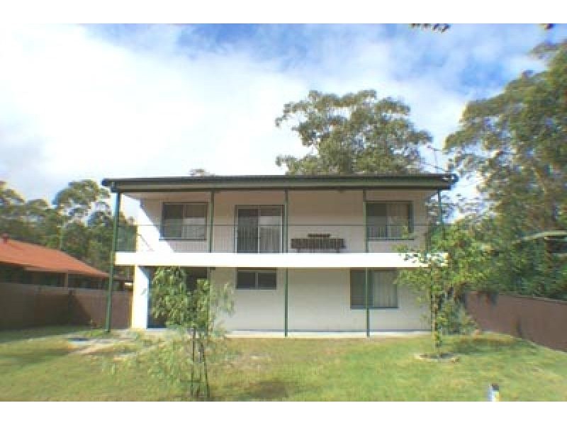 50 Mermaid Avenue, Hawks Nest NSW 2324
