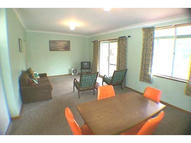 50 Mermaid Avenue, Hawks Nest NSW 2324