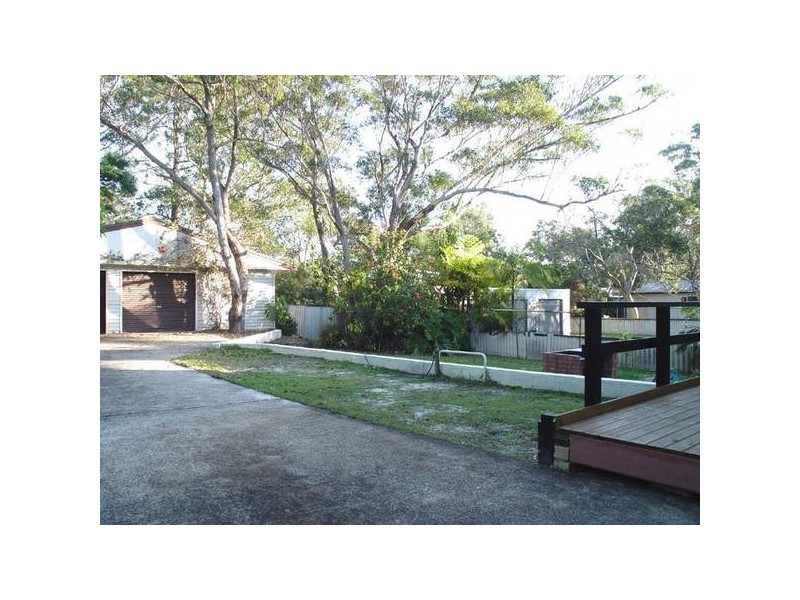 54 Yamba Street, Hawks Nest NSW 2324