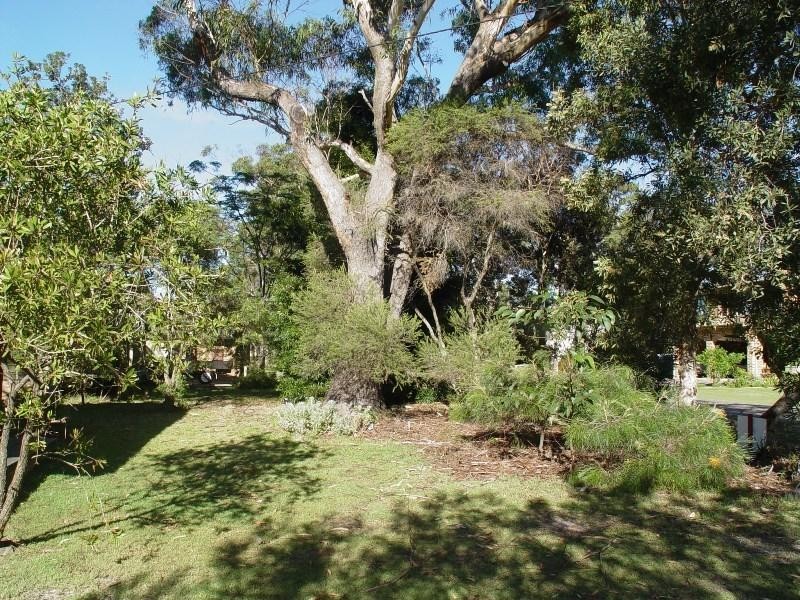 8 Cooloon Street, Hawks Nest NSW 2324
