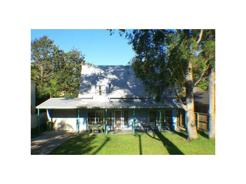 8 Kurrawong Avenue, Hawks Nest NSW 2324