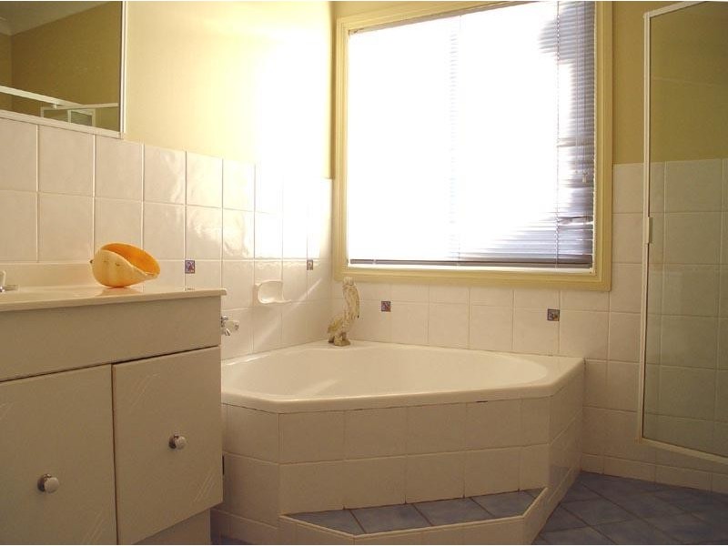 38 Yamba Street, Hawks Nest NSW 2324