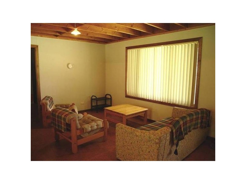 33 Cambage Street, Pindimar NSW 2324