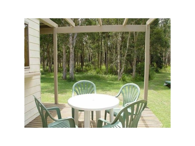 33 Cambage Street, Pindimar NSW 2324