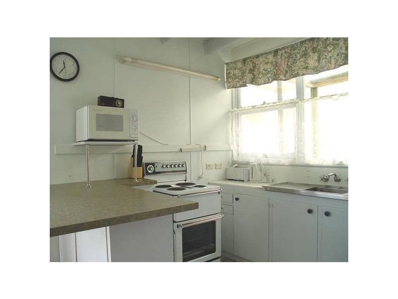 8 Bennett Street, Hawks Nest NSW 2324
