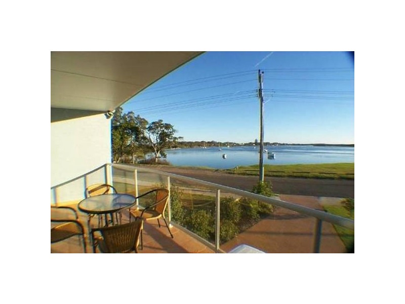 42a Moira Parade, Hawks Nest NSW 2324