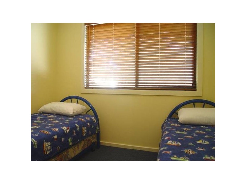 2/7 Margaret Street, Hawks Nest NSW 2324