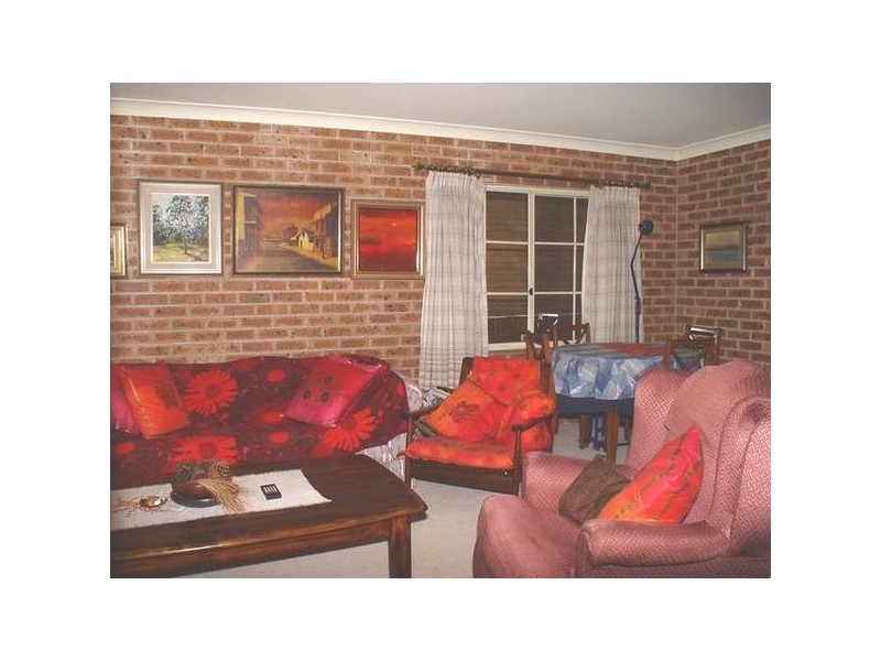 1/2 West Close, Hawks Nest NSW 2324