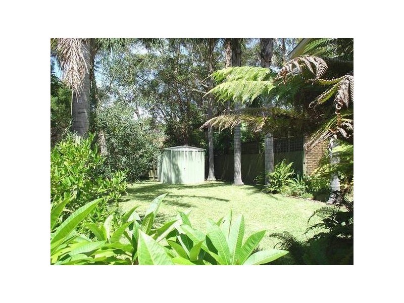 1/2 West Close, Hawks Nest NSW 2324