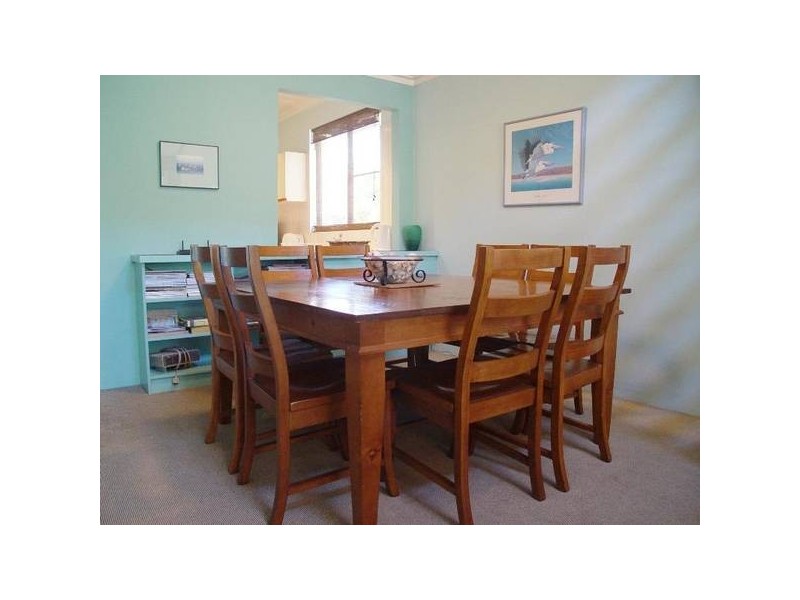 2/7 Russell Street, Hawks Nest NSW 2324