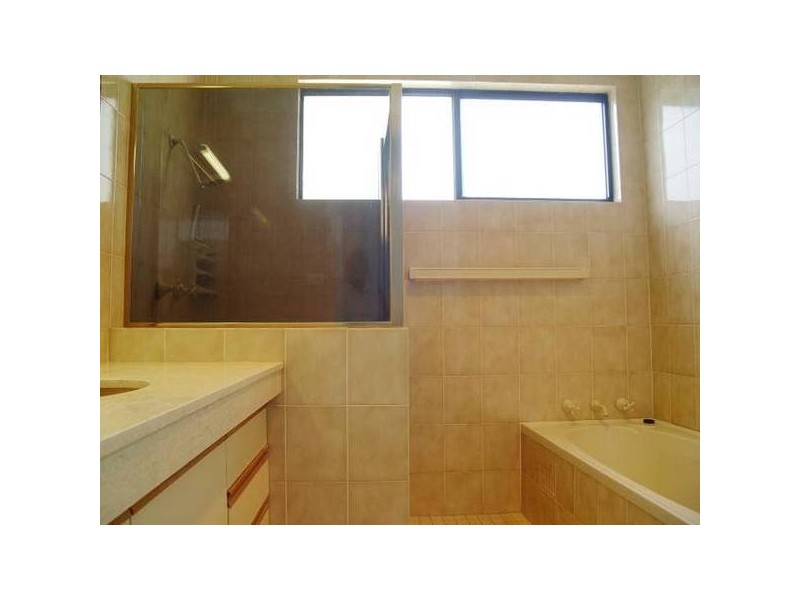2/7 Russell Street, Hawks Nest NSW 2324