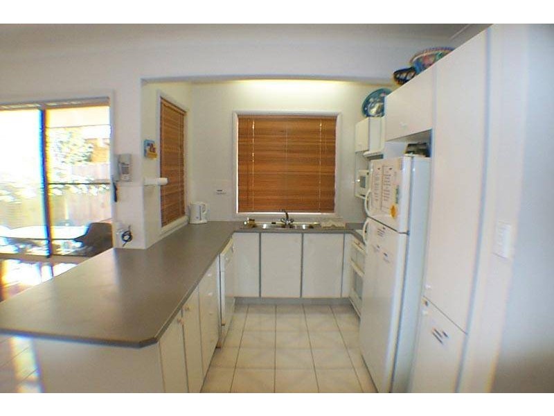 2/50 Booner Street, Hawks Nest NSW 2324