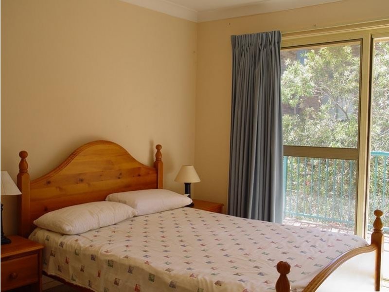 2/86 Booner Street, Hawks Nest NSW 2324