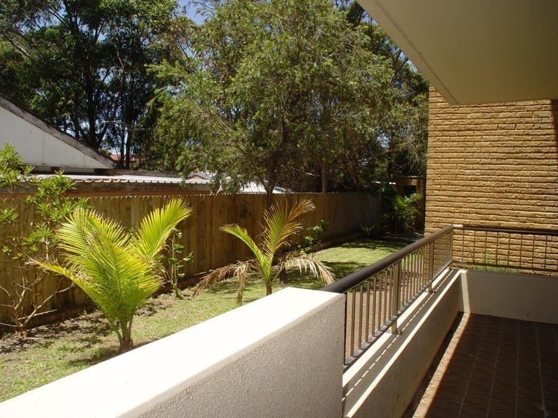 8/22 Russell Street, Hawks Nest NSW 2324