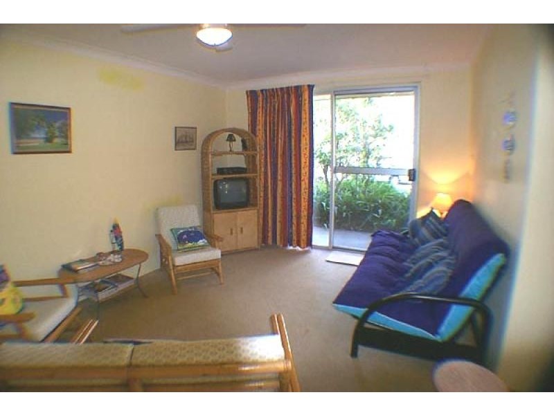 2/19 Kikarra Crescent, Hawks Nest NSW 2324