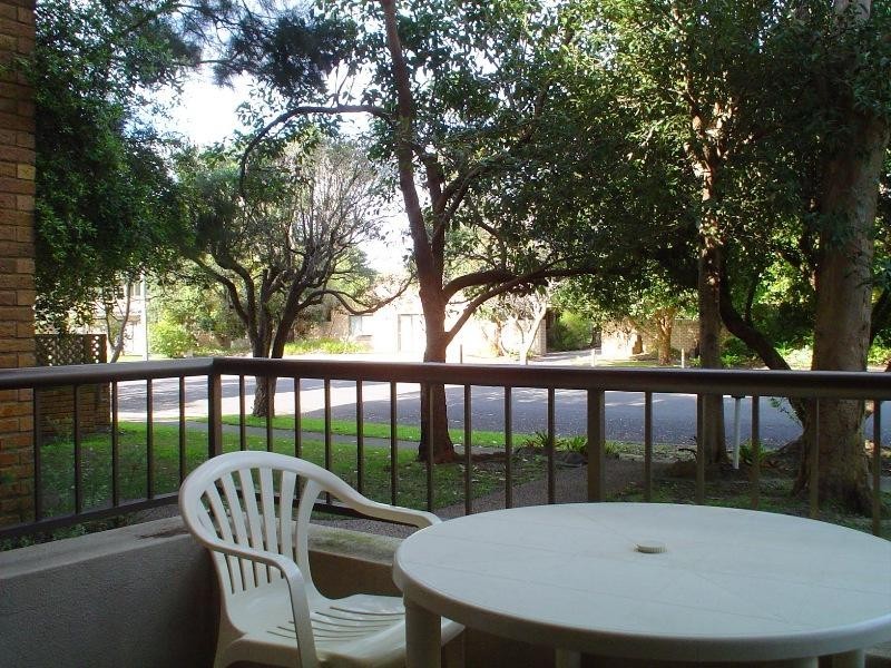 1/22 Russell Street, Hawks Nest NSW 2324