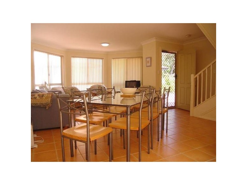 4/11 Bennett Street, Hawks Nest NSW 2324