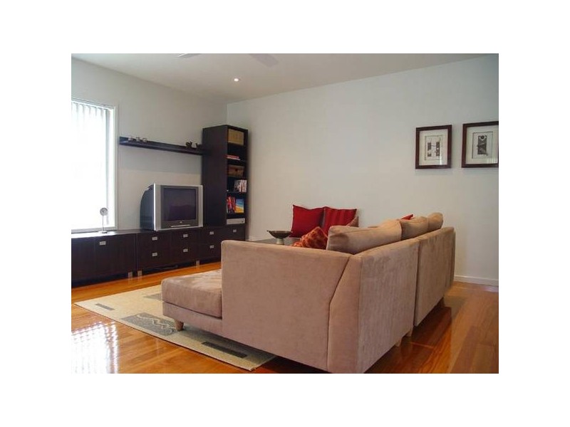 1/12 Russell Street, Hawks Nest NSW 2324