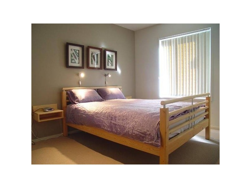 1/12 Russell Street, Hawks Nest NSW 2324