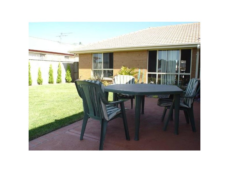 3 Billabong Avenue, Tea Gardens NSW 2324