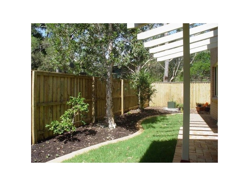 2/25 Tuloa Avenue, Hawks Nest NSW 2324