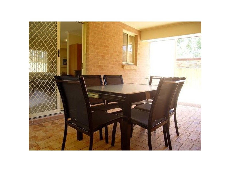 2/25 Tuloa Avenue, Hawks Nest NSW 2324