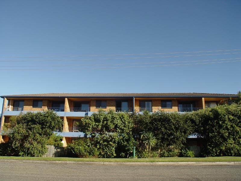 6/21 Beach Road, Hawks Nest NSW 2324