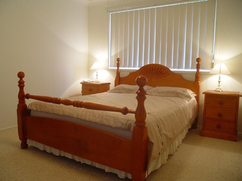 2 Kikarra Crescent, Hawks Nest NSW 2324