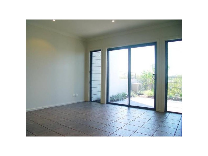 1 Marine Drive, Tea Gardens NSW 2324