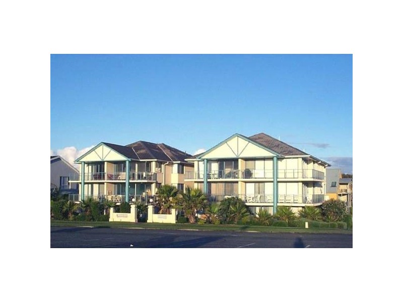 7/1 Beach ROAD, Hawks Nest NSW 2324