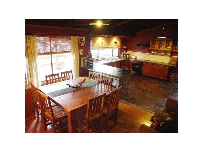 87 Cove Boulevard, North Arm Cove NSW 2324