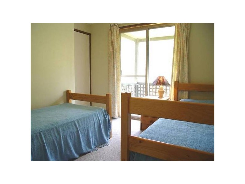 2/1 Margaret Street, Hawks Nest NSW 2324