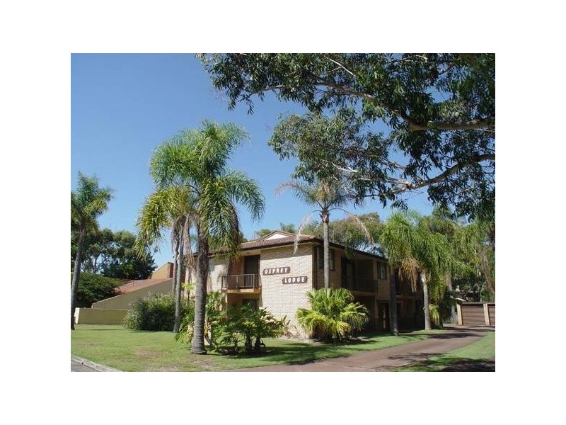 4/70 Mirreen Street, Hawks Nest NSW 2324