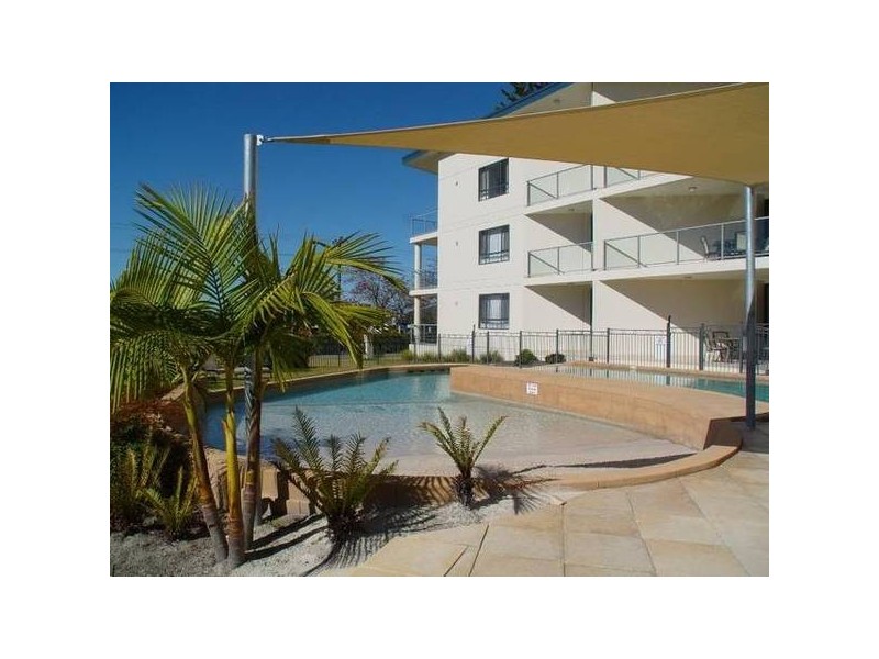 208/21 MARINE Drive, Tea Gardens NSW 2324