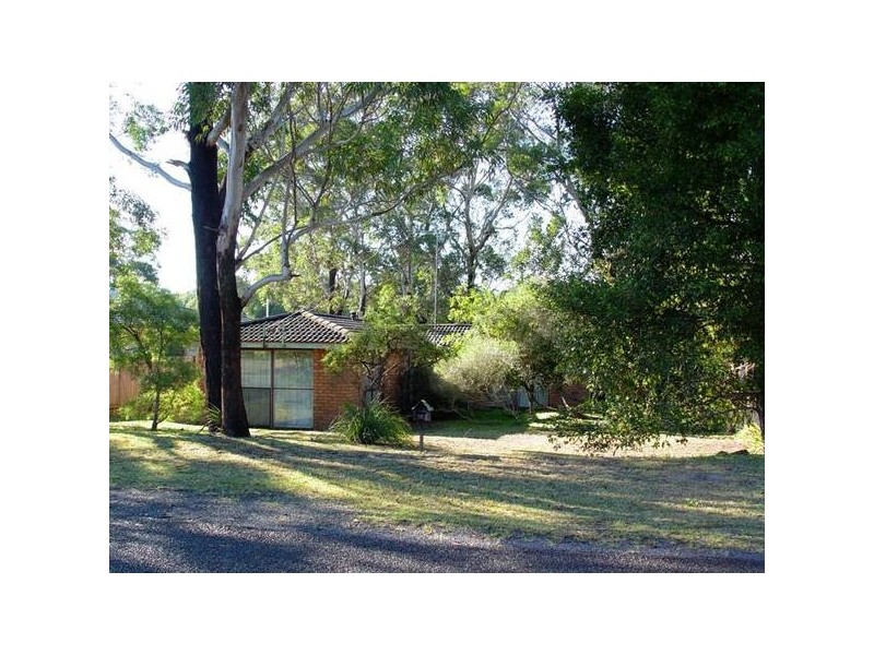 12 Curlew Avenue, Hawks Nest NSW 2324