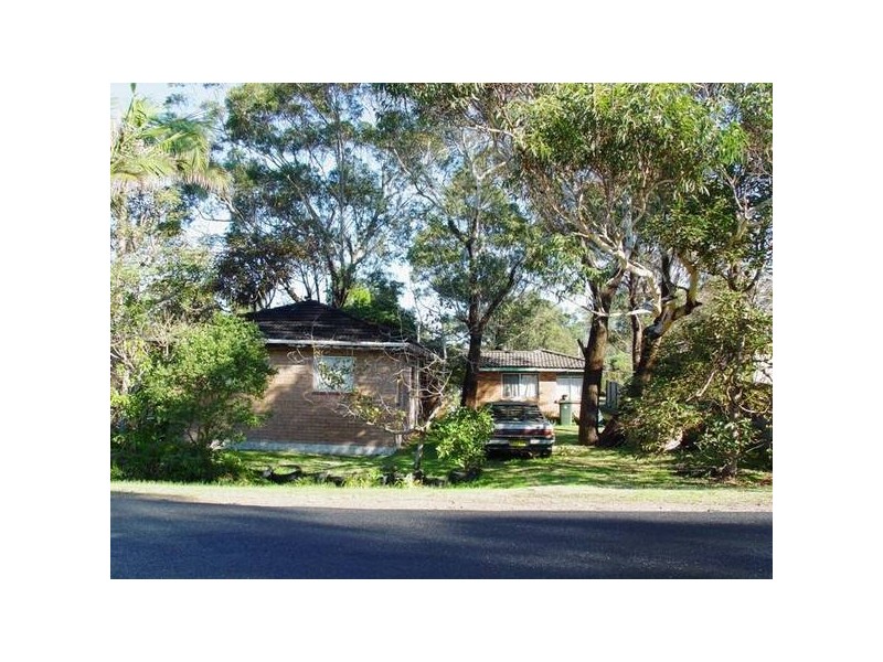 12 Curlew Avenue, Hawks Nest NSW 2324