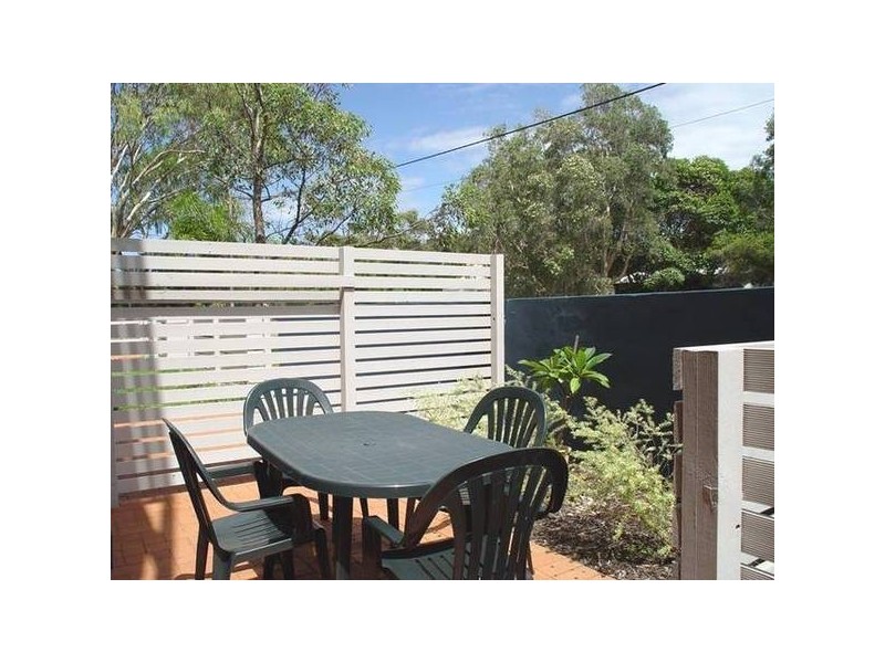 402/100 Booner STREET, Hawks Nest NSW 2324