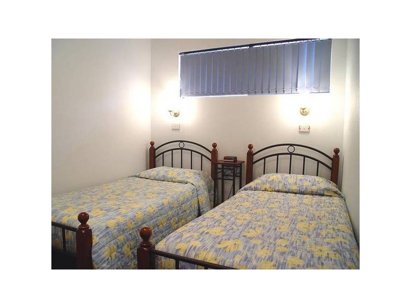 402/100 Booner STREET, Hawks Nest NSW 2324