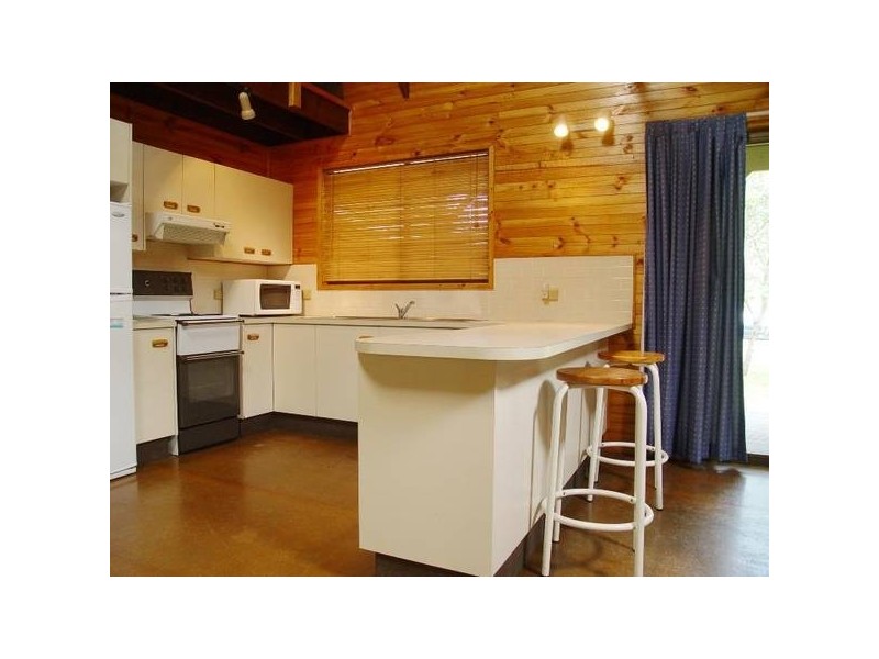 10 Cooloon Street, Hawks Nest NSW 2324