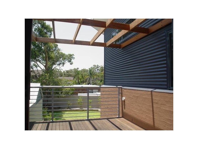 2/6 Muneela Avenue, Hawks Nest NSW 2324