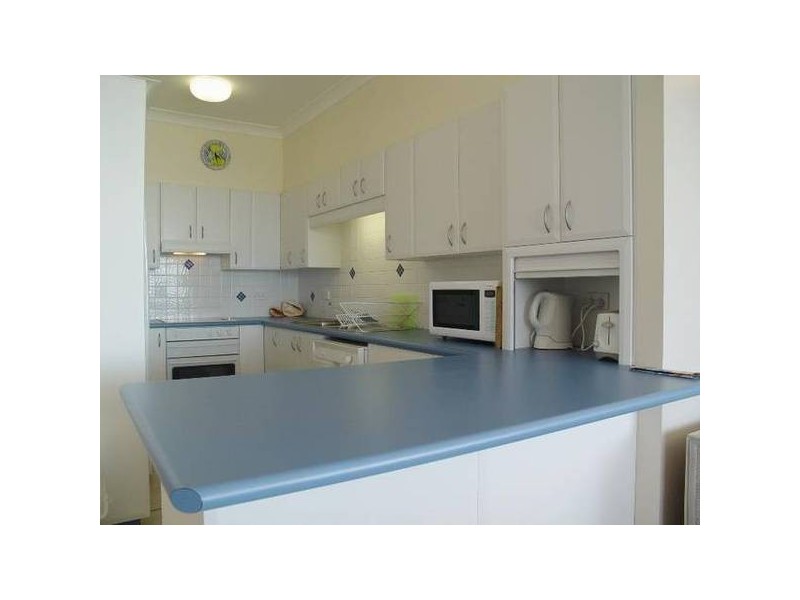 6/1 BEACH Road, Hawks Nest NSW 2324