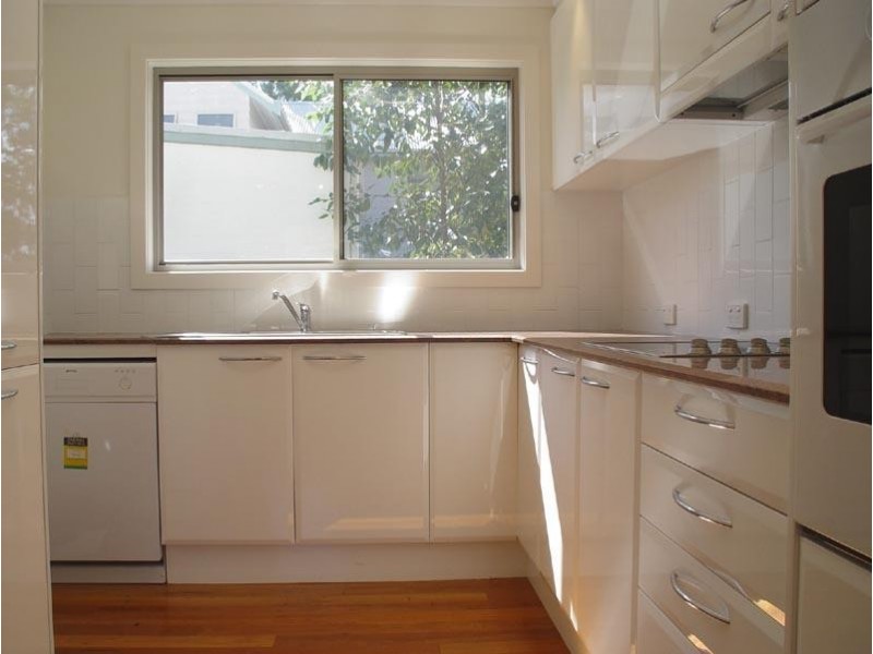 2/22 Mermaid AVENUE, Hawks Nest NSW 2324