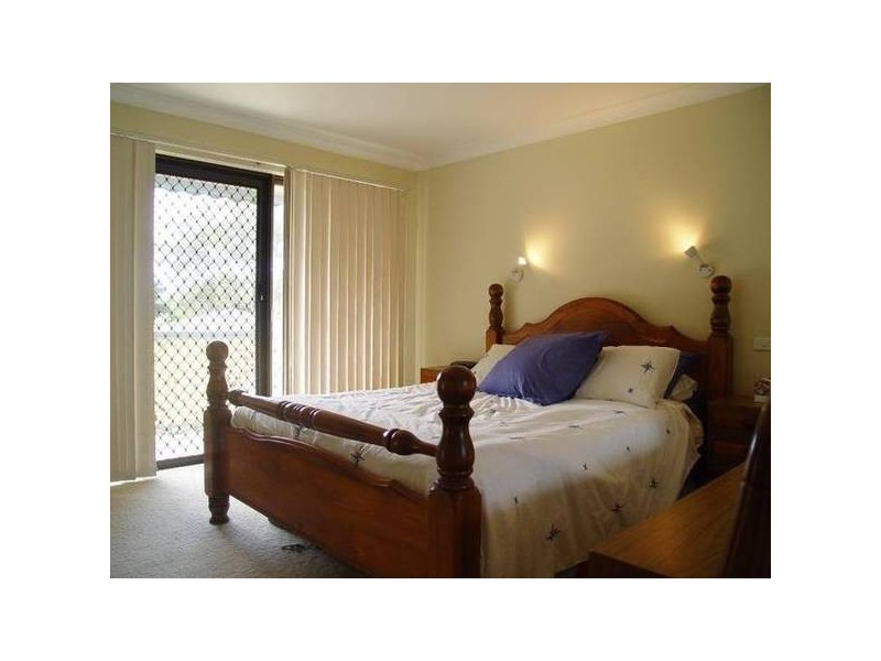 7 CURLEW Avenue, Hawks Nest NSW 2324