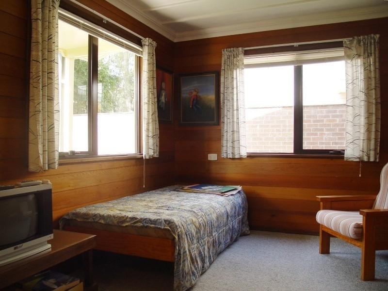 11 Carinya Close, Hawks Nest NSW 2324
