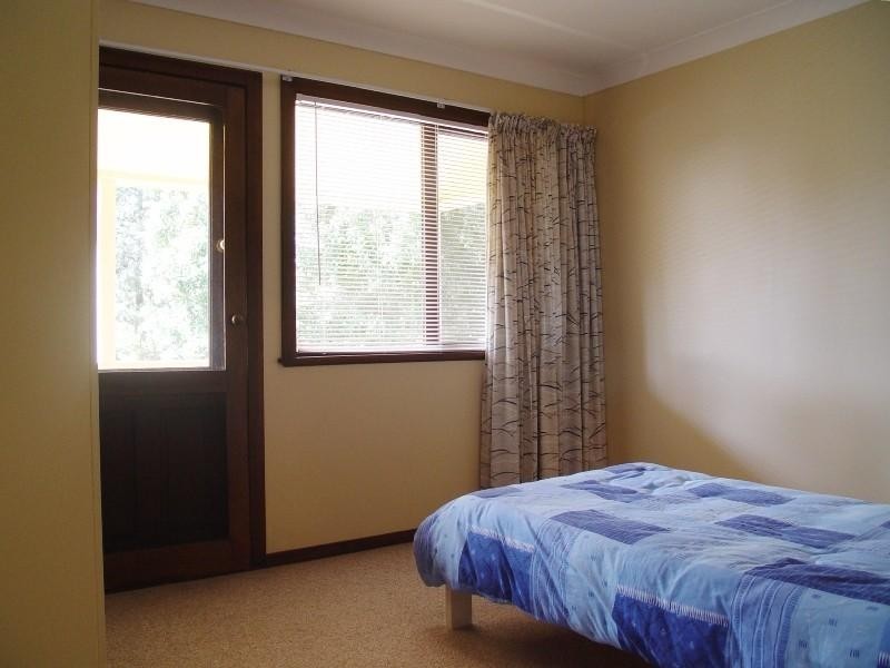 11 Carinya Close, Hawks Nest NSW 2324