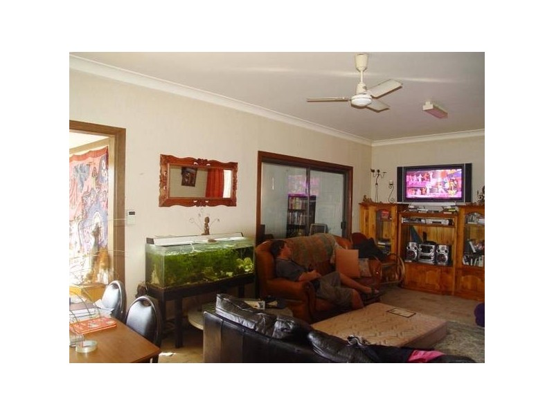 17 COUPLAND Avenue, Tea Gardens NSW 2324