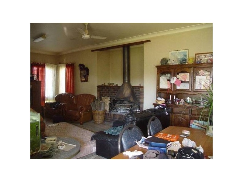 17 COUPLAND Avenue, Tea Gardens NSW 2324