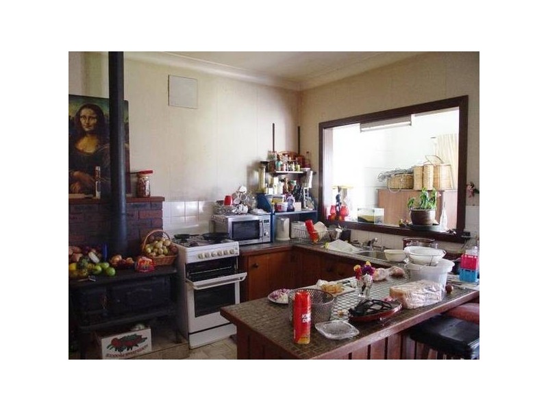 17 COUPLAND Avenue, Tea Gardens NSW 2324