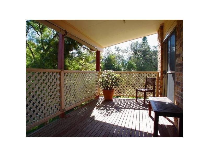 11 Fishermans Walk, Hawks Nest NSW 2324